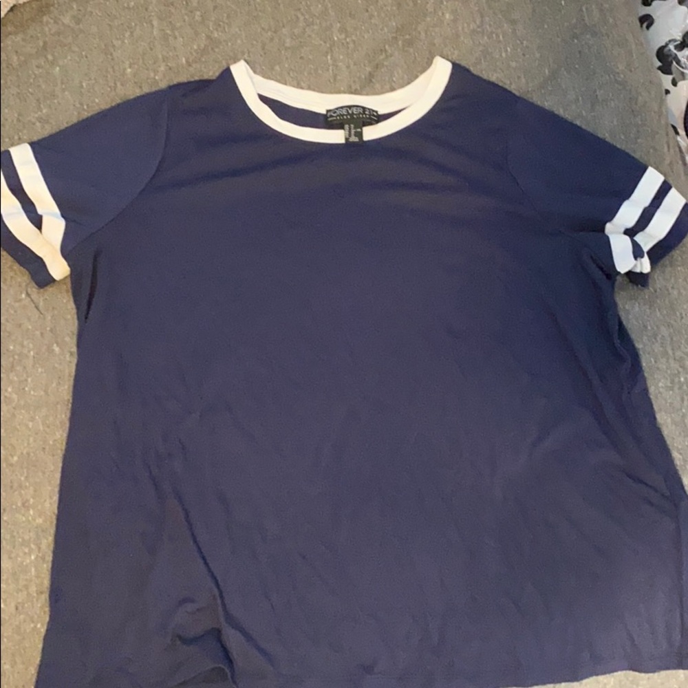 Short sleeve varsity tee